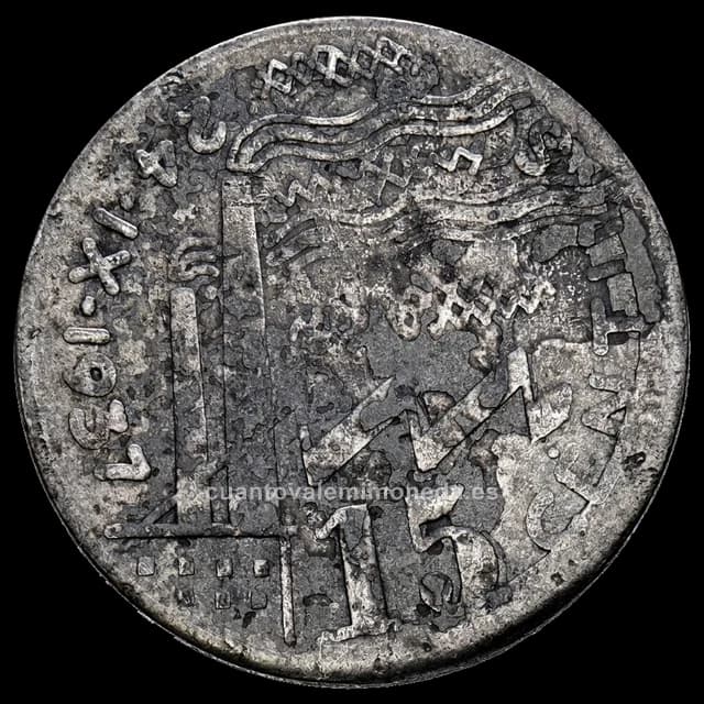 Imagen orientativa: 15 céntimos (1937), Ajuntament d'Olot (hierro) — la más rara de la Guerra Civil