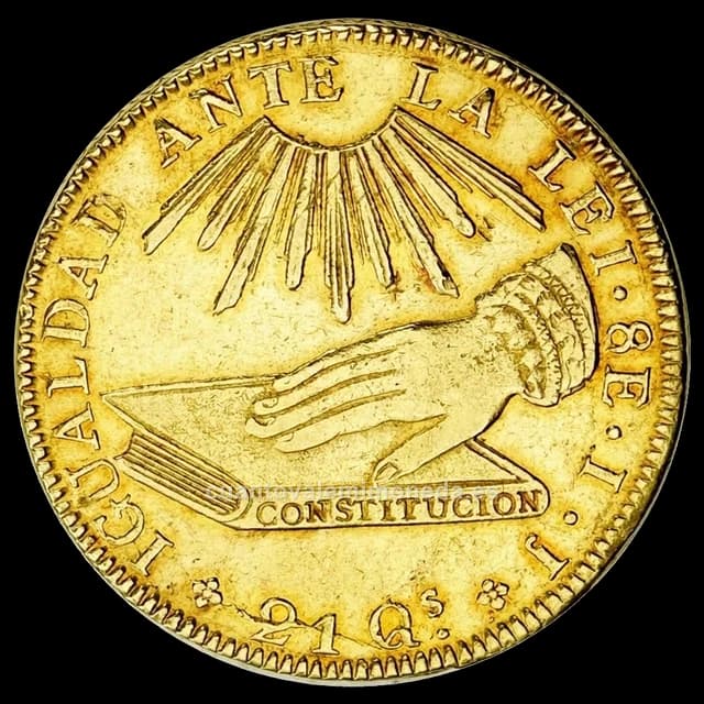 Imagen orientativa: 8 escudos de oro Chile 1835-1838 «mano sobre el libro»