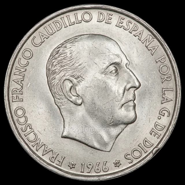 Imagen orientativa: 100 pesetas 1966 (plata), estrella 19*67, variante con la leyenda del canto desplazada